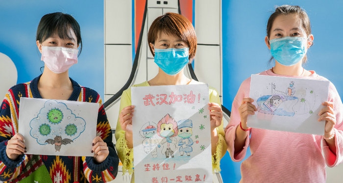 呼和浩特:幼教老師手繪繪本故事助力防疫