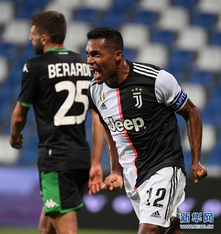 (體育)(5)足球——意甲:尤文圖斯戰(zhàn)平薩索洛