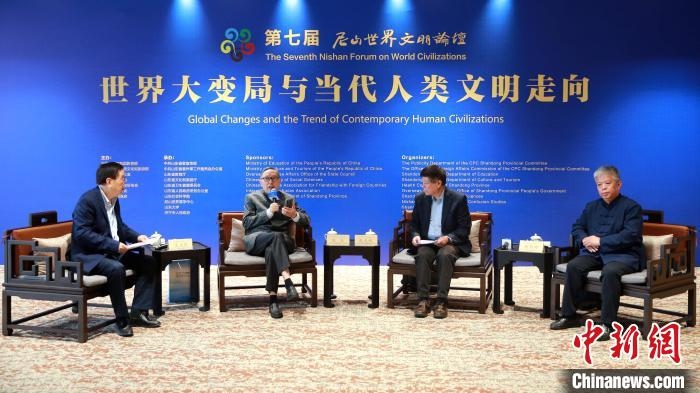 9月27日，第七屆尼山世界文明論壇首場高端對話舉行?！×籂?攝