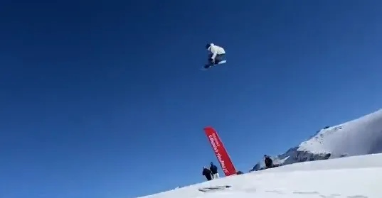 圖片來源：新體育網(wǎng)視頻截圖。