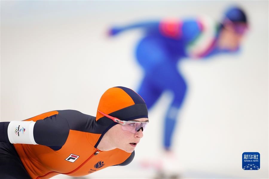 (新華全媒頭條·圖文互動(dòng))(12)鐘華論:中國(guó)攜手世界 向著春天出發(fā)——寫在北京第二十四屆冬季奧林匹克運(yùn)動(dòng)會(huì)閉幕之際