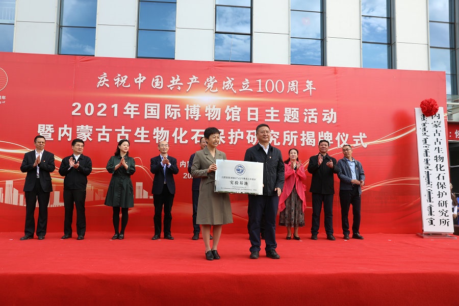 1621325854718215.jpg 7O5A1302.jpg