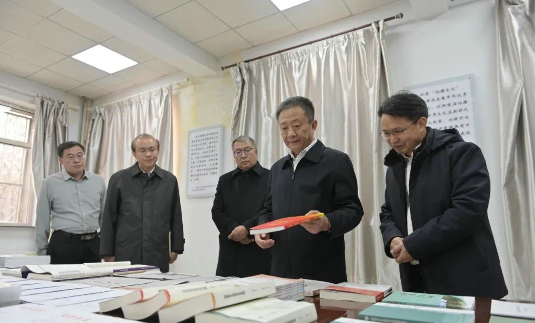 1700044689127847.jpg 00300632024_d624ad6b.jpg