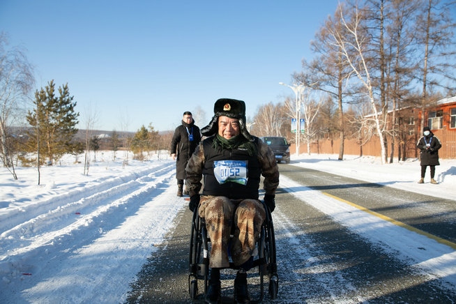 中共黨員、一等功榮立者王曙光不畏嚴(yán)寒，挑戰(zhàn)自我（王鵬）.jpg