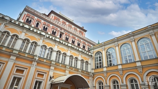  △當(dāng)?shù)貢r(shí)間3月21日，莫斯科，克里姆林宮。（總臺(tái)央廣記者潘毅拍攝）