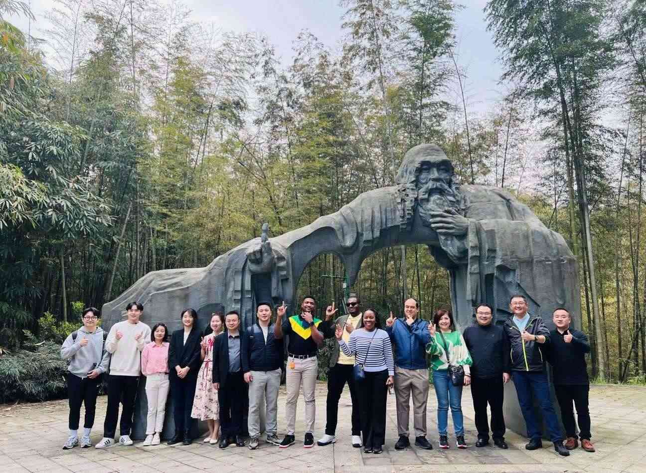 Guizhou Echo | 這一波，貴州又圈“國(guó)際粉”了