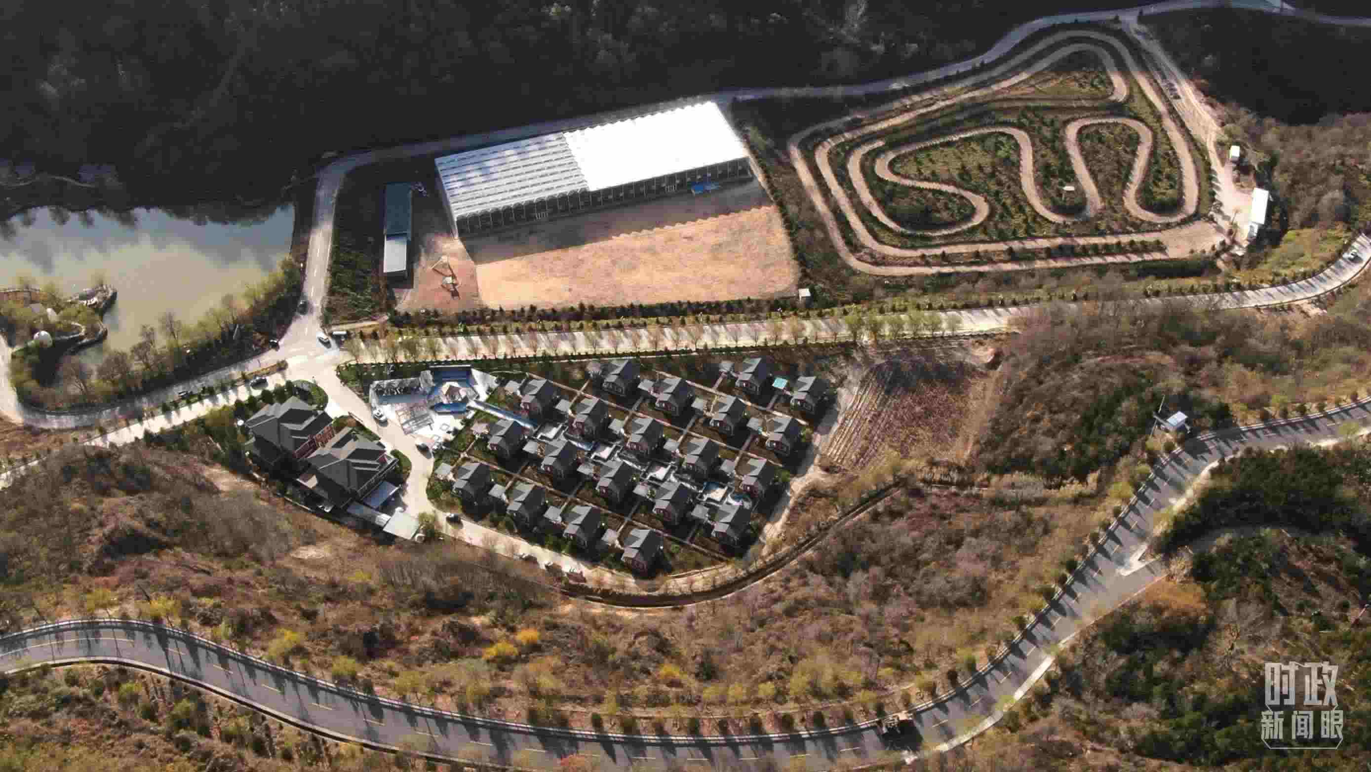 △延安市安塞區(qū)高橋鎮(zhèn)南溝村。2022年10月，總書記曾到這里考察調(diào)研。（總臺(tái)記者劉海濤、錢金庫拍攝）