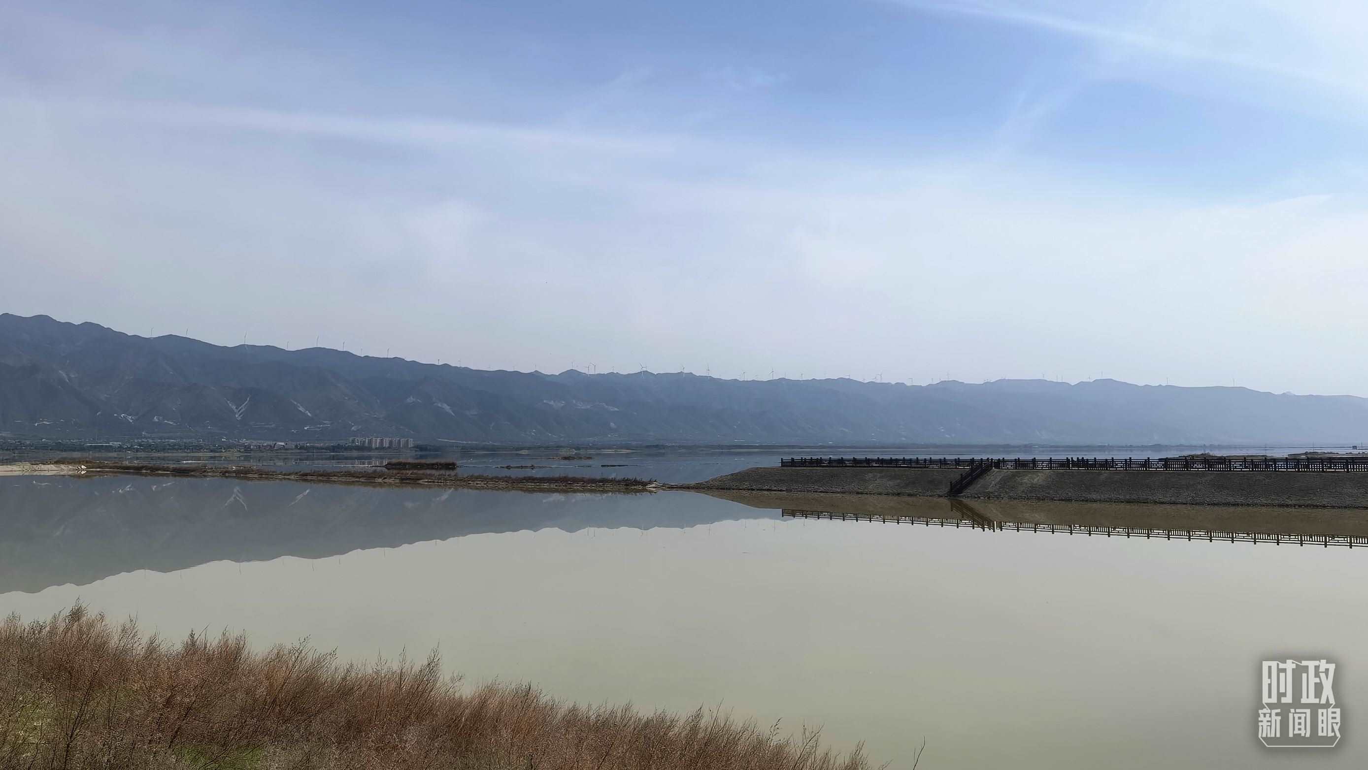 △運(yùn)城鹽湖。（總臺(tái)央視記者馬亞陽拍攝）