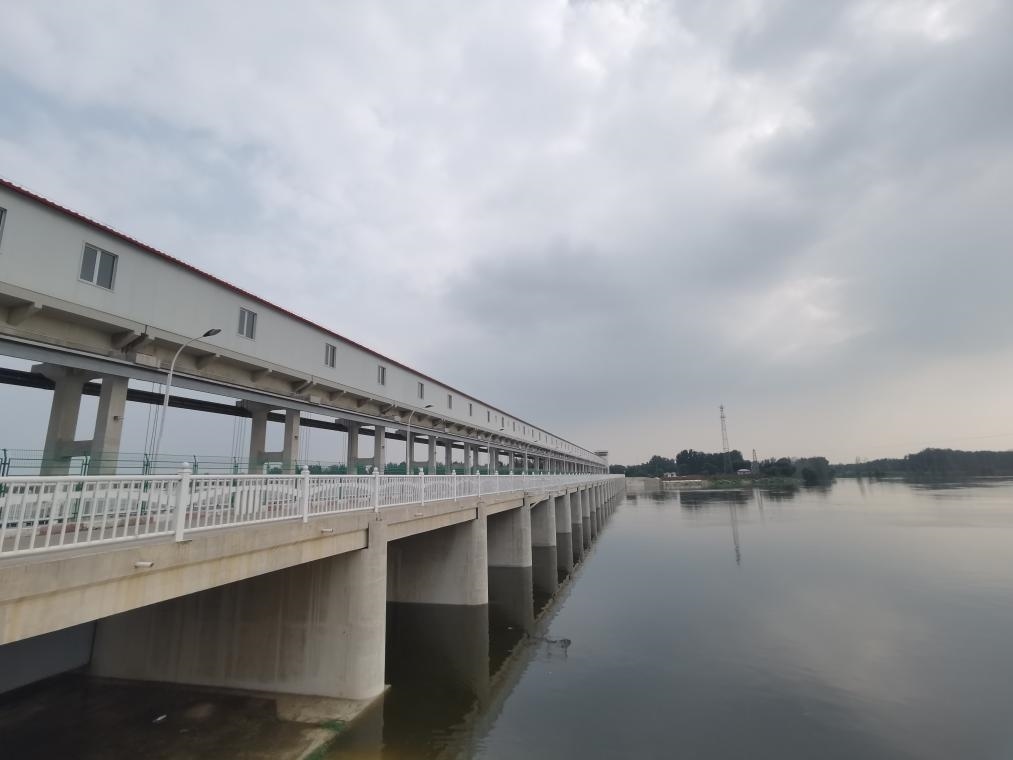 圖為獨流減河進洪南閘。新華社記者 劉惟真 攝