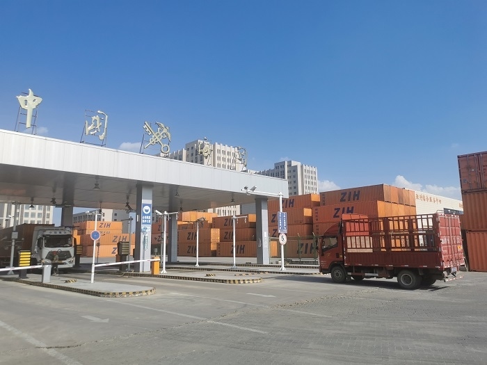 鄭州國際陸港海關(guān)監(jiān)管場所。鄭州車站海關(guān)供圖