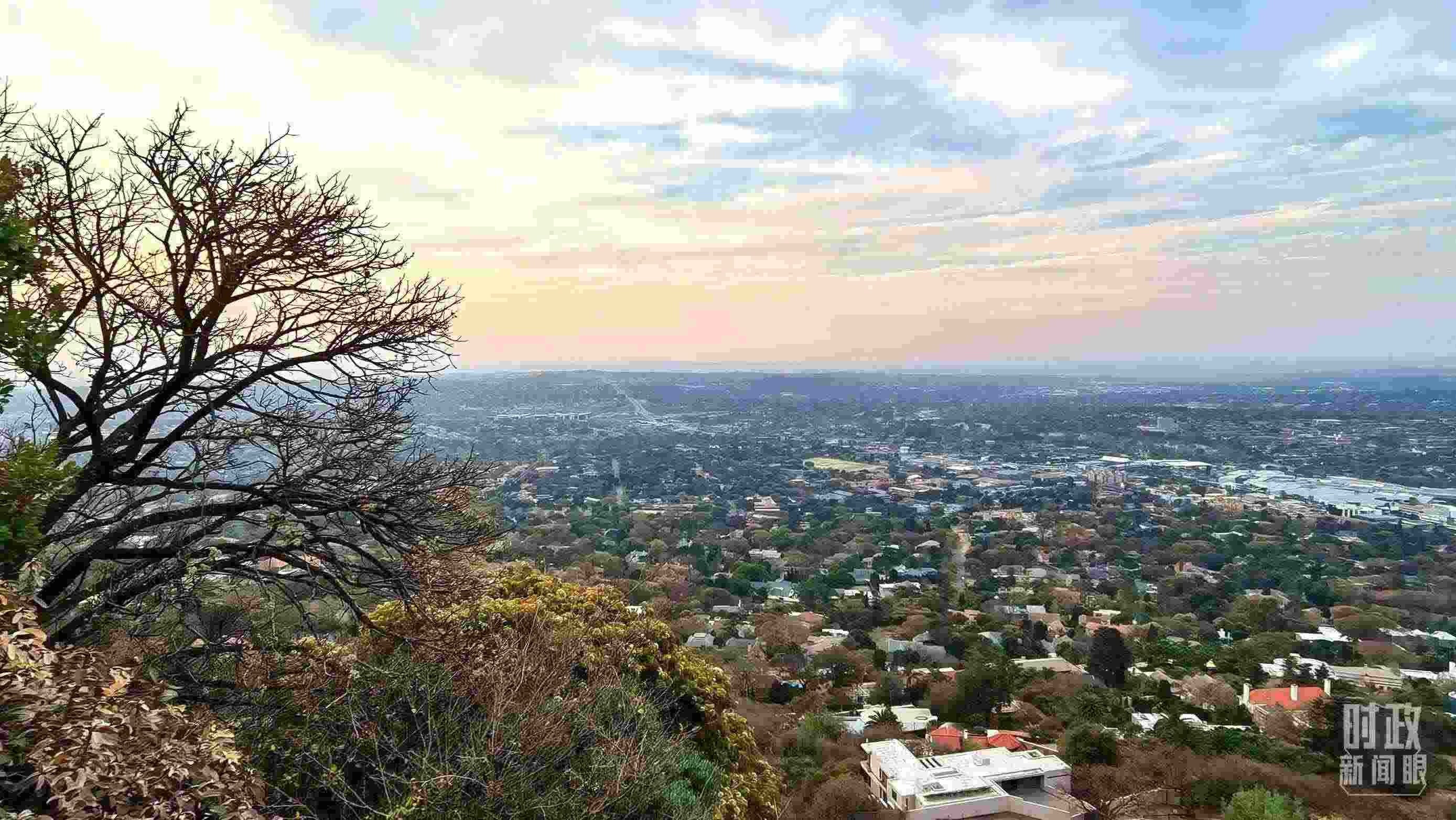 △南非約翰內(nèi)斯堡。（總臺央視記者韓銳拍攝）