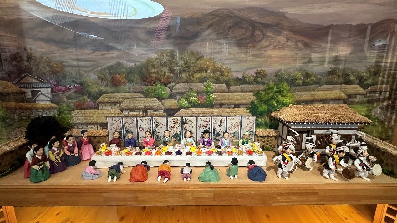 朝鮮族花甲禮展示。人民網(wǎng)記者 金洪花攝