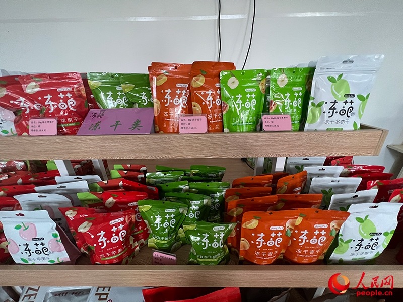 各種凍干食品。人民網(wǎng)記者 常雪梅攝