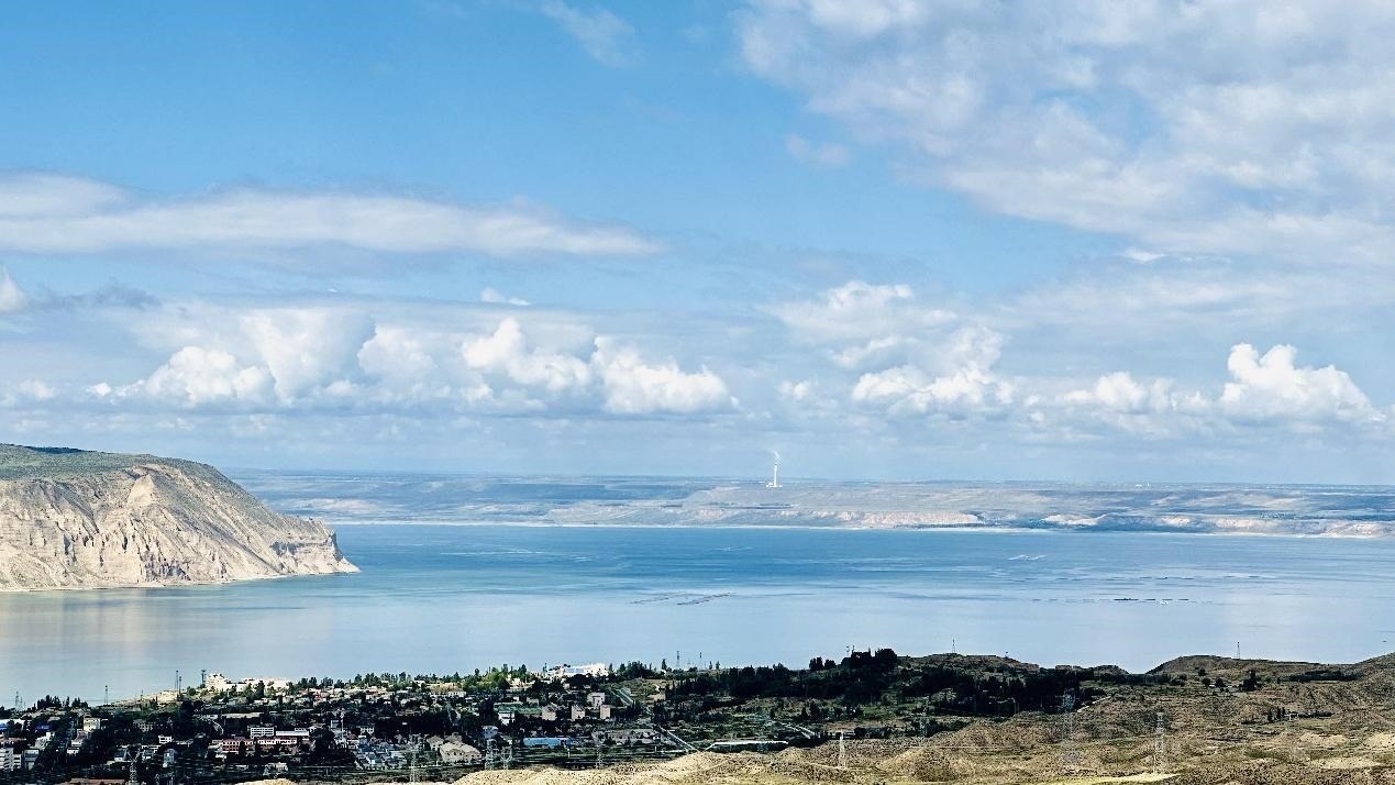 龍羊峽水庫。人民網(wǎng) 劉沛然攝