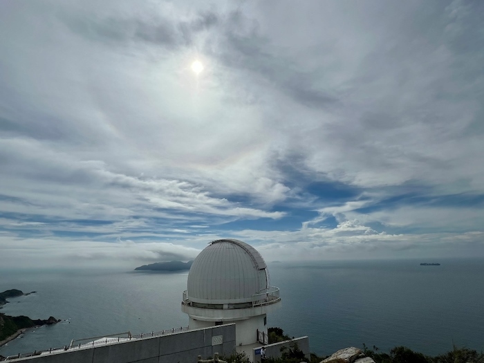 天文樓太陽(yáng)望遠(yuǎn)鏡圓頂。人民網(wǎng)高清揚(yáng)攝