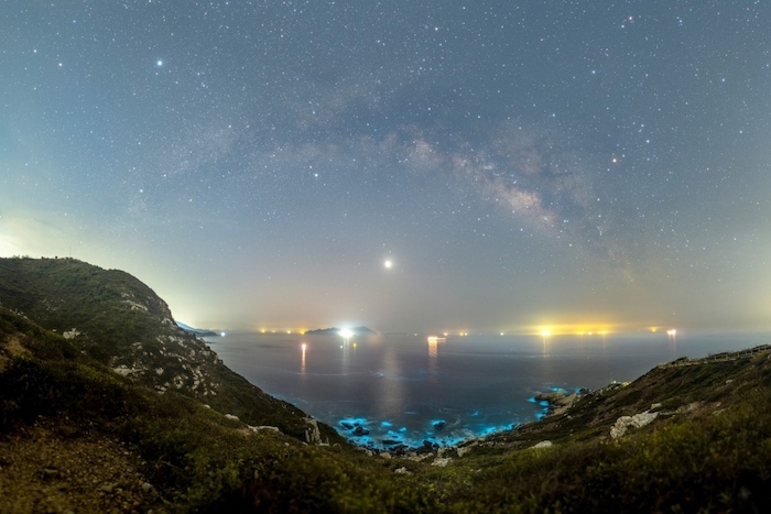 西涌國(guó)際暗夜社區(qū)夜間美景。深圳市天文臺(tái)供圖