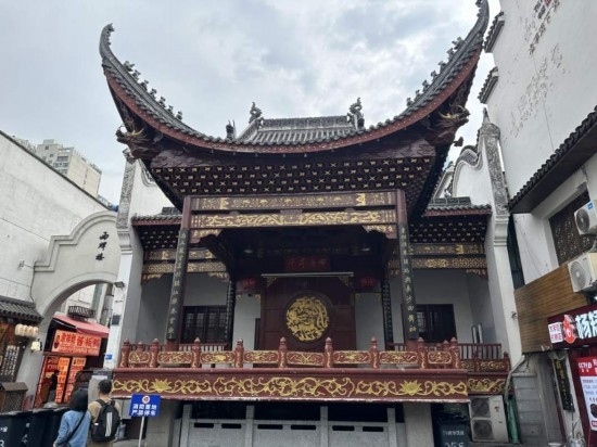 10月25日，長(zhǎng)沙太平老街一角。（本報(bào)記者 劉書(shū)文攝）