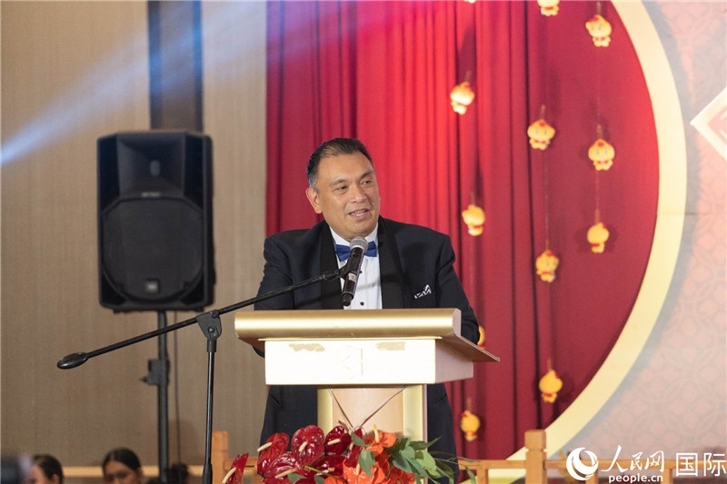 菲外交部副部長多明戈出席年會并致辭。人民網(wǎng)記者樊帆 攝