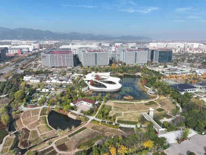 有機更新后的義烏城西街道橫塘村俯瞰圖。義烏城西街道供圖