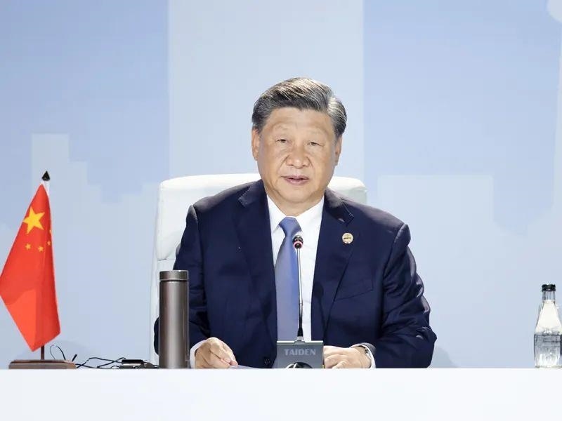 當地時間8月24日，習近平主席在南非約翰內斯堡出席金磚國家領導人第十五次會晤特別記者會。