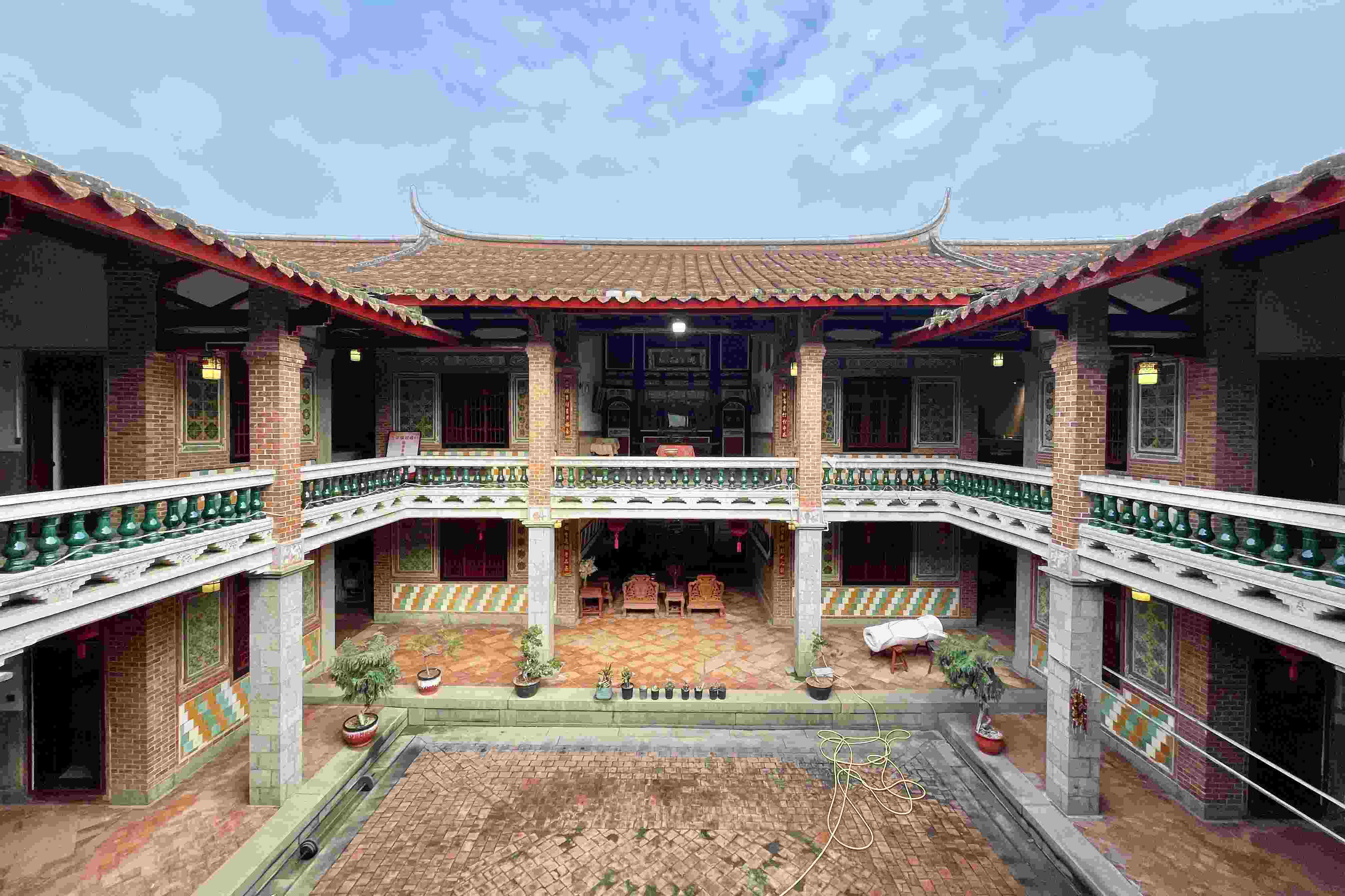 遠峰厝。林瑤 攝