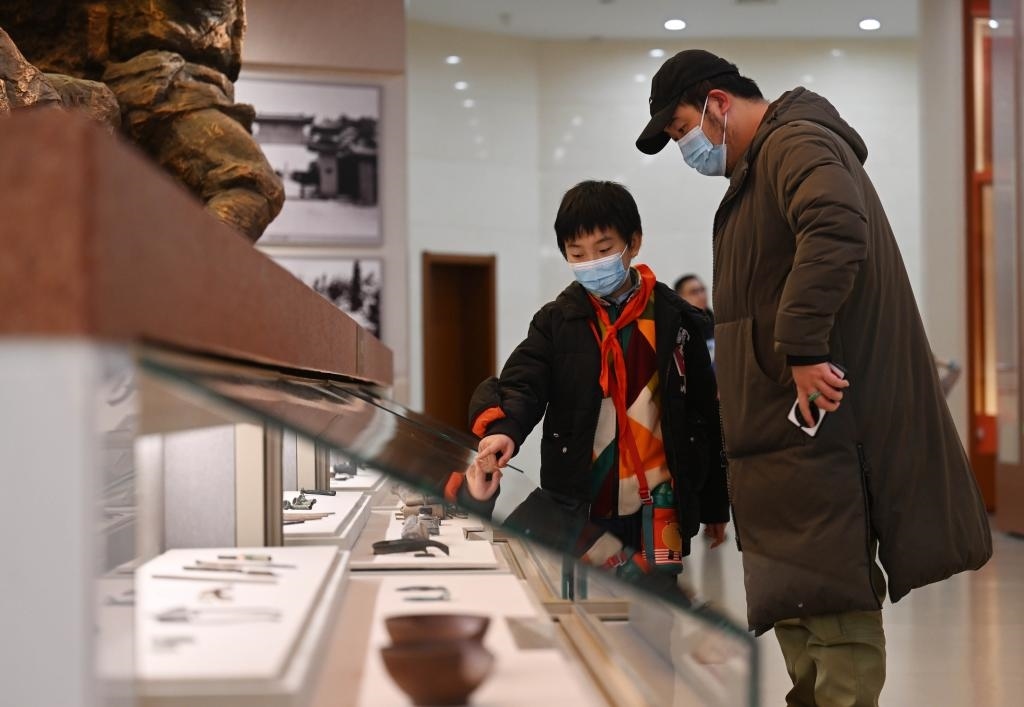 2024年1月29日，市民在平津戰(zhàn)役紀(jì)念館參觀。