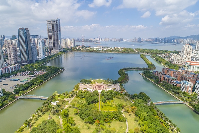 2021年5月15日，廈門，航拍筼筜湖，景色優(yōu)美。