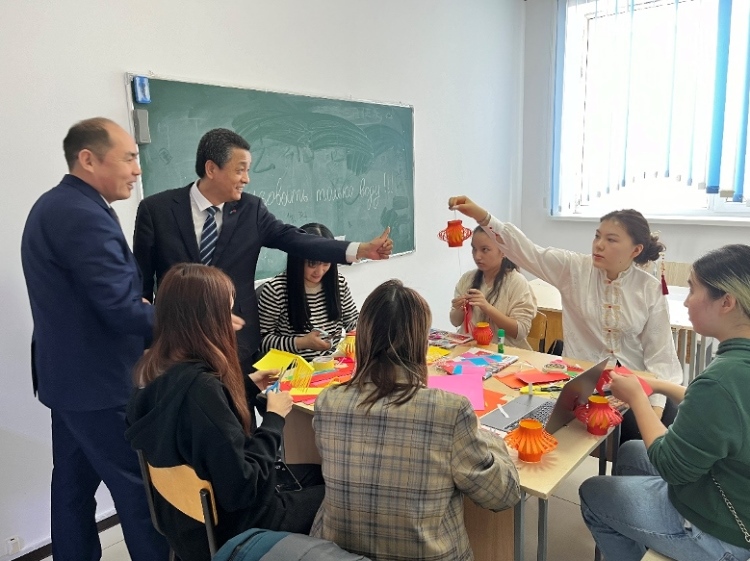 活動現(xiàn)場?？鬃訉W(xué)院供圖