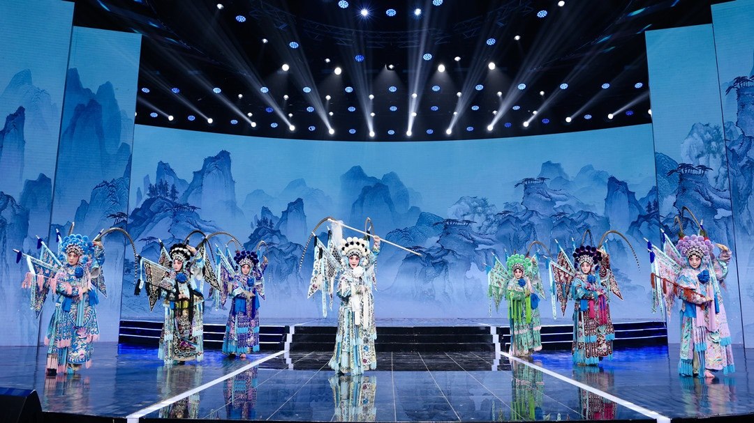 圖：秦腔戲曲《楊門女將》 表演者：惠敏莉、趙璐璐等