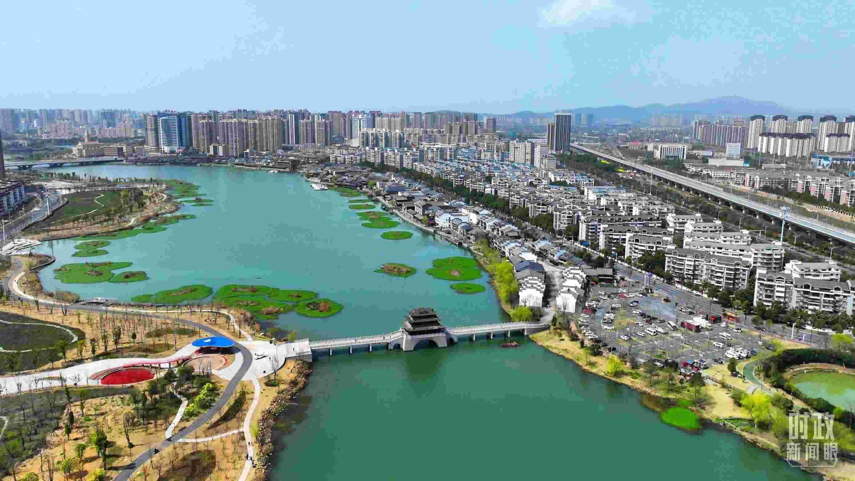 湖南常德。此次座談會前，習(xí)近平在長沙、常德兩地實地考察。（總臺央視記者范凱拍攝）