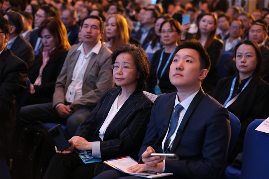 沈敏娟大使出席論壇。蒙政府官網(wǎng)供圖