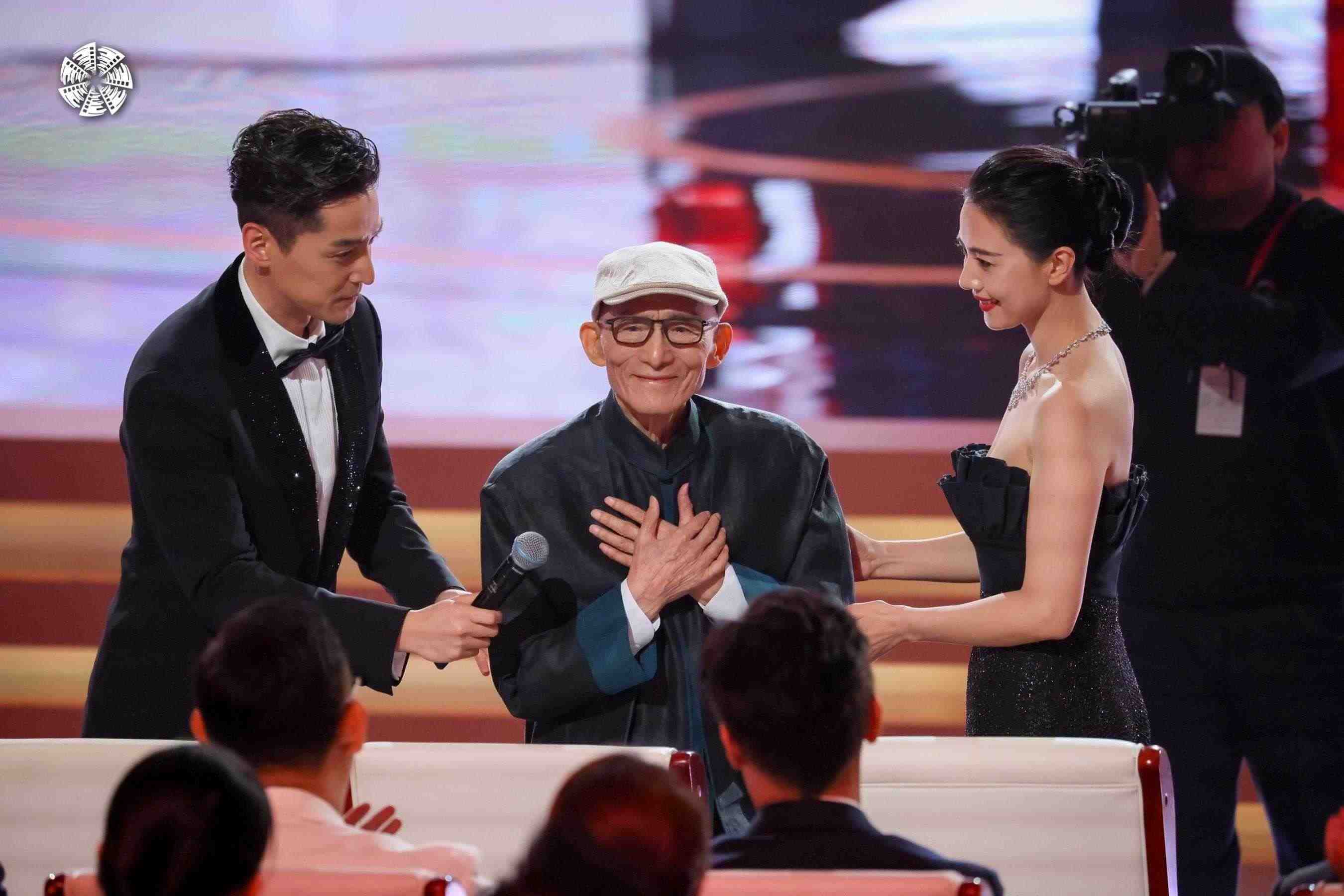 從左到右依次為演員胡歌，演員游本昌，演員高圓圓。主辦方供圖