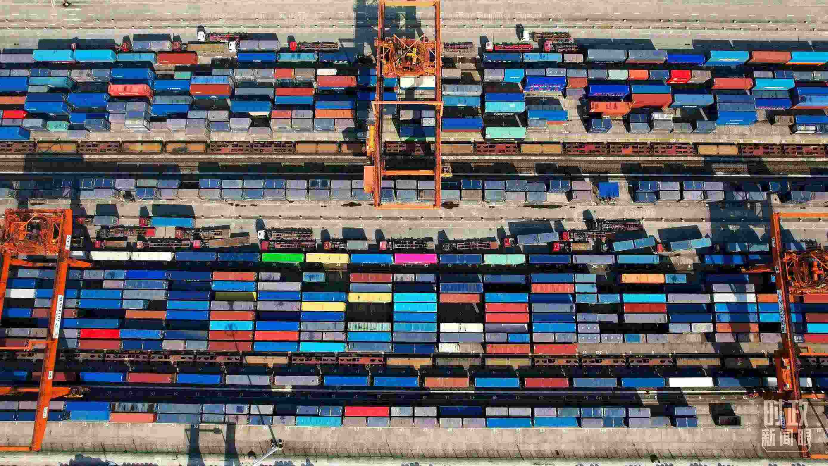 △重慶國(guó)際物流樞紐園區(qū)。（總臺(tái)央視記者范凱拍攝）