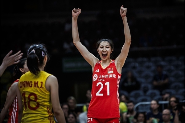 吳夢潔慶祝得分。圖片來源：國際排聯(lián)