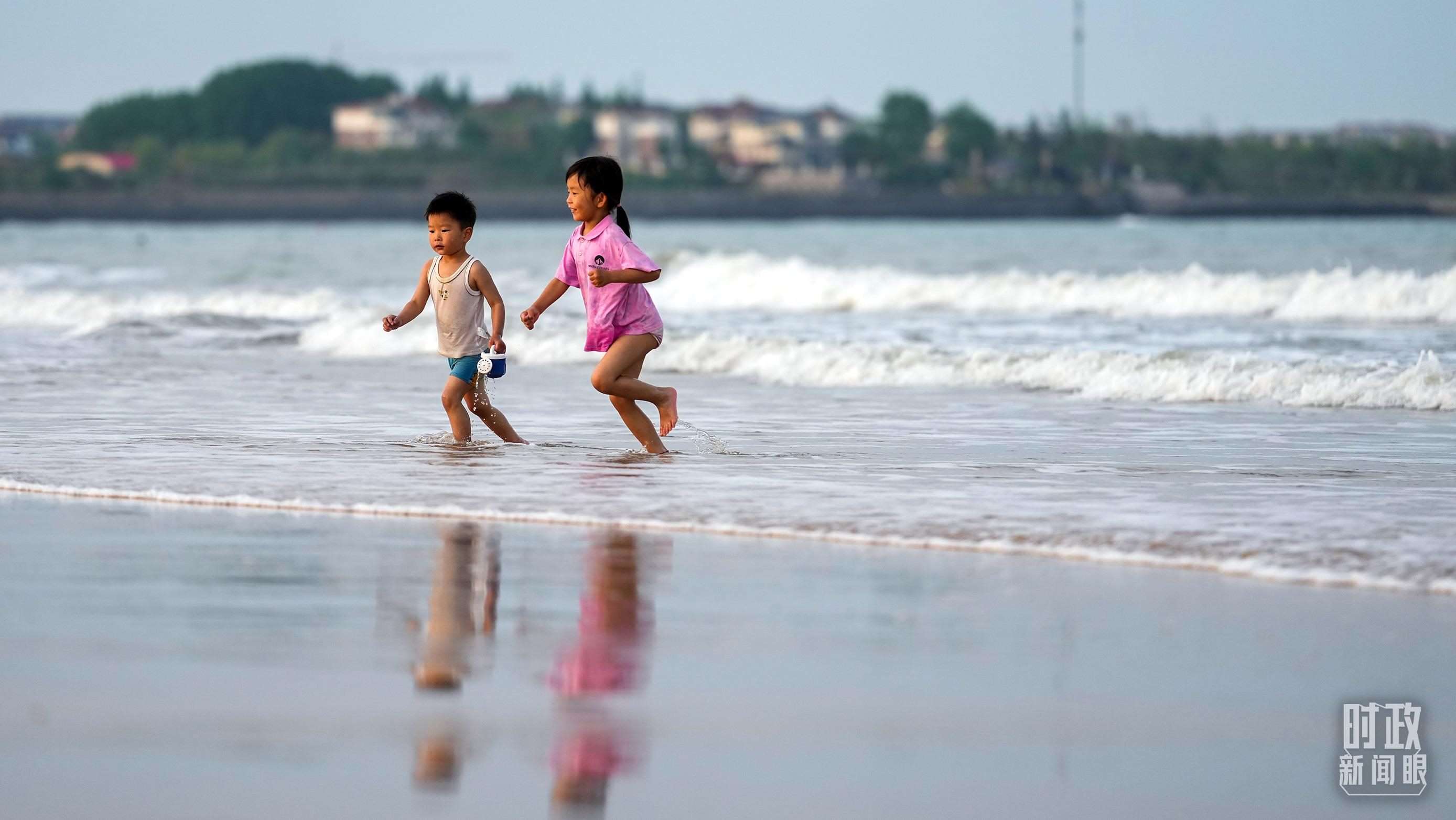 山東日照陽光海岸。（總臺(tái)國廣記者李晉拍攝）