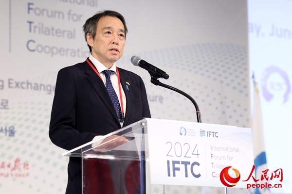 日本駐韓國(guó)大使水島光一致辭。主辦方供圖