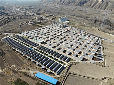 這是2020年11月6日拍攝的班彥新村全貌（無(wú)人機(jī)照片）。新華社記者 戴天放 攝