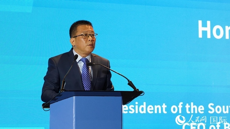 張朝陽會長致辭。人民網(wǎng) 劉暢攝