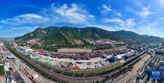 這是6月26日拍攝的中哈連云港物流合作基地（無人機(jī)照片）。新華社記者 季春鵬 攝