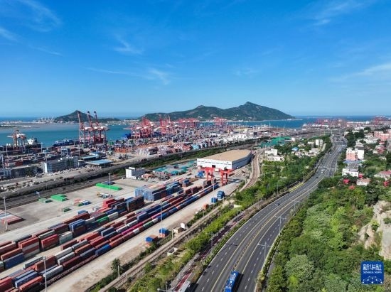 這是6月26日拍攝的中哈連云港物流合作基地（無人機(jī)照片）。新華社記者 季春鵬 攝