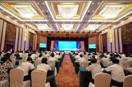 第十六屆海峽論壇·海峽兩岸職業(yè)教育論壇活動現(xiàn)場(人民網(wǎng)記者 崔競文攝)