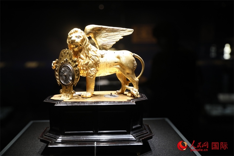 展覽“傳奇之旅：馬可·波羅與絲綢之路上的世界”展品。人民網(wǎng) 殷韜攝