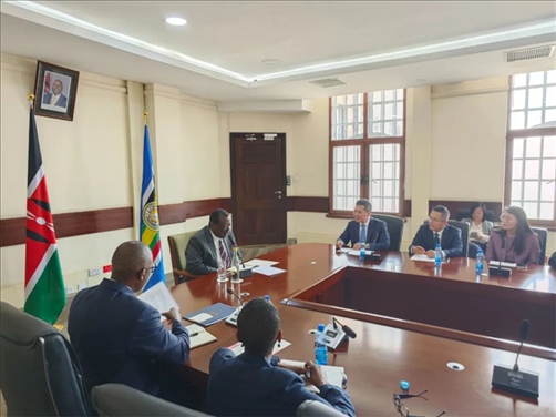 （座談會現(xiàn)場。駐肯使館供圖）