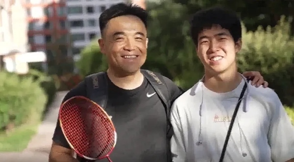 劉建波、劉傲寒父子。北航供圖