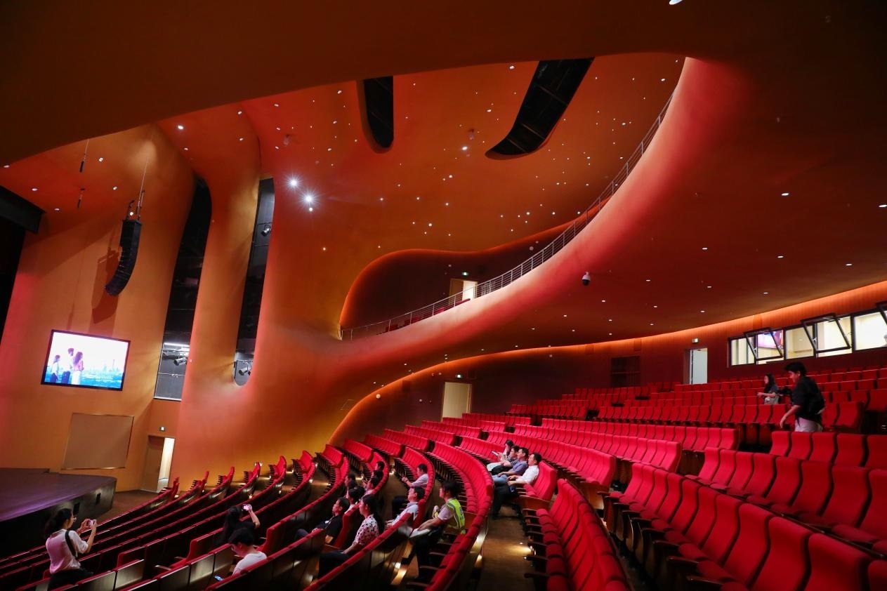 劇場內(nèi)部空間?！吨袊?jīng)濟(jì)周刊》記者 肖翊攝