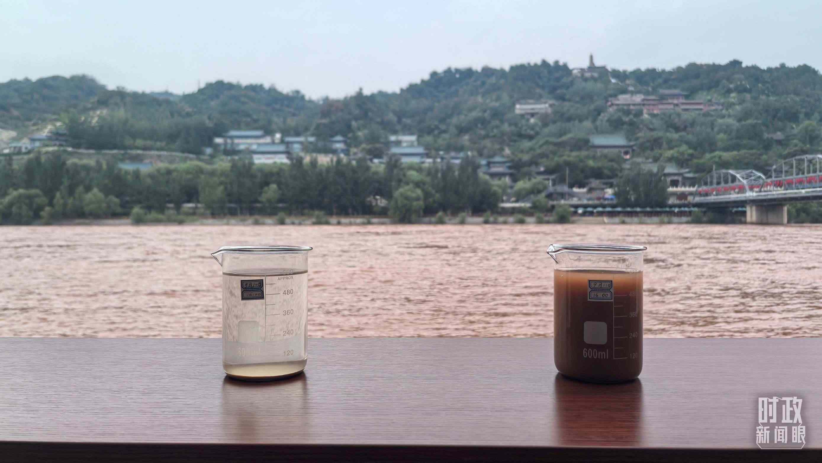 △黃河水質(zhì)監(jiān)測(cè)。（總臺(tái)央視記者陸泓宇拍攝）