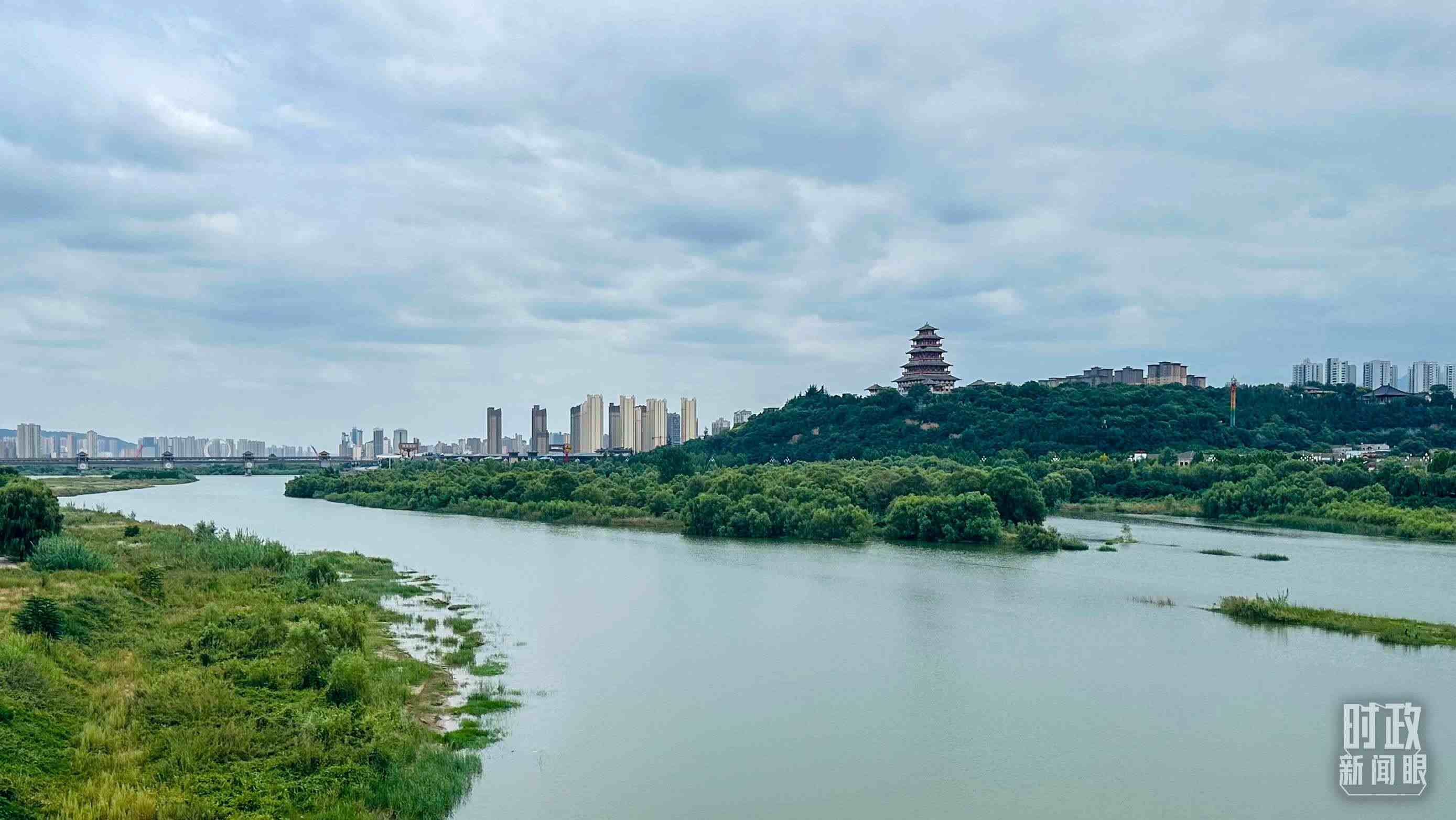 △ 渭河。（總臺(tái)央視記者范一鳴拍攝）