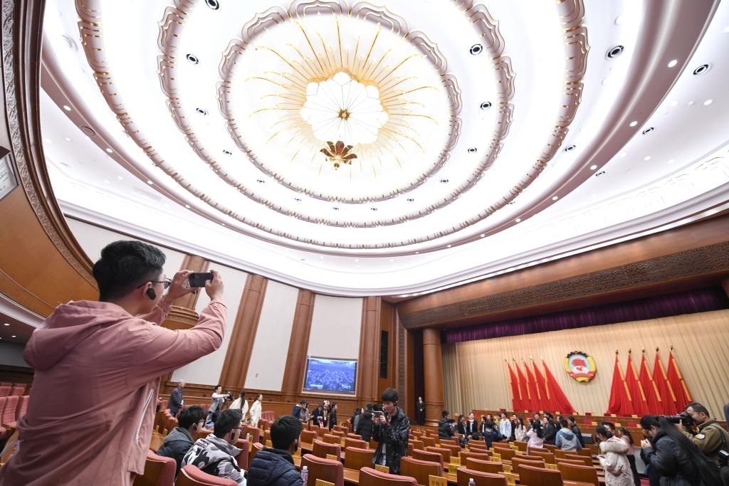 2019年11月16日，全國政協機關舉辦第一次公眾開放日活動，約200名高校師生、街道工作人員、退休干部、居民代表等參加。新華社記者 岳月偉 攝