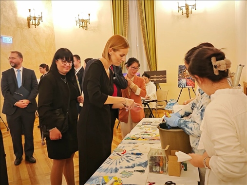 招待會(huì)現(xiàn)場(chǎng)。中國(guó)駐匈牙利大使館供圖