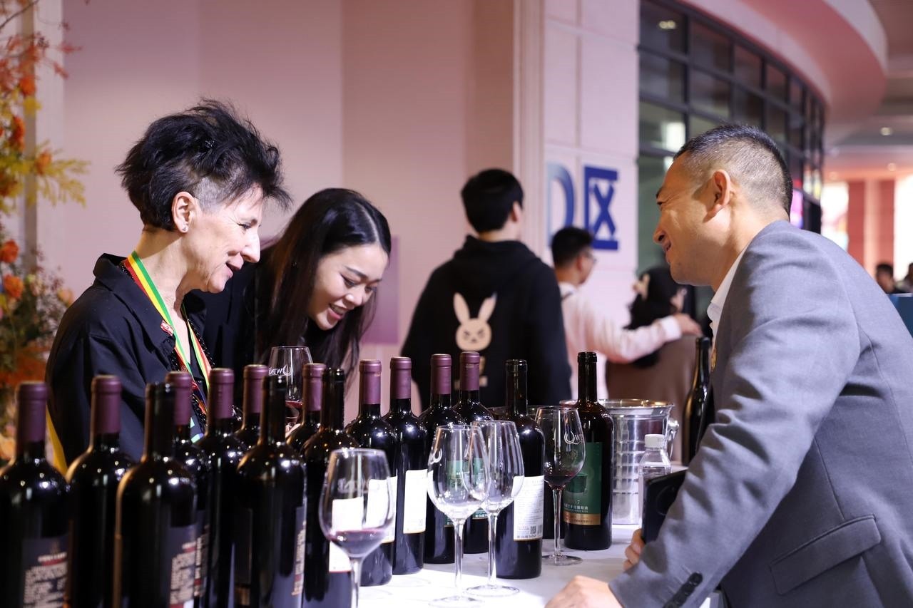 第五屆華僑進口商品博覽會在浙江青田開幕。新華社記者 張曉潔 攝